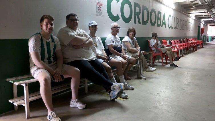 El Córdoba CF supera el millar de abonados tras el primer día de campaña