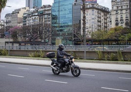 Seguro de moto: ¿Cómo elegirlo y evitar peligros en ciudad?