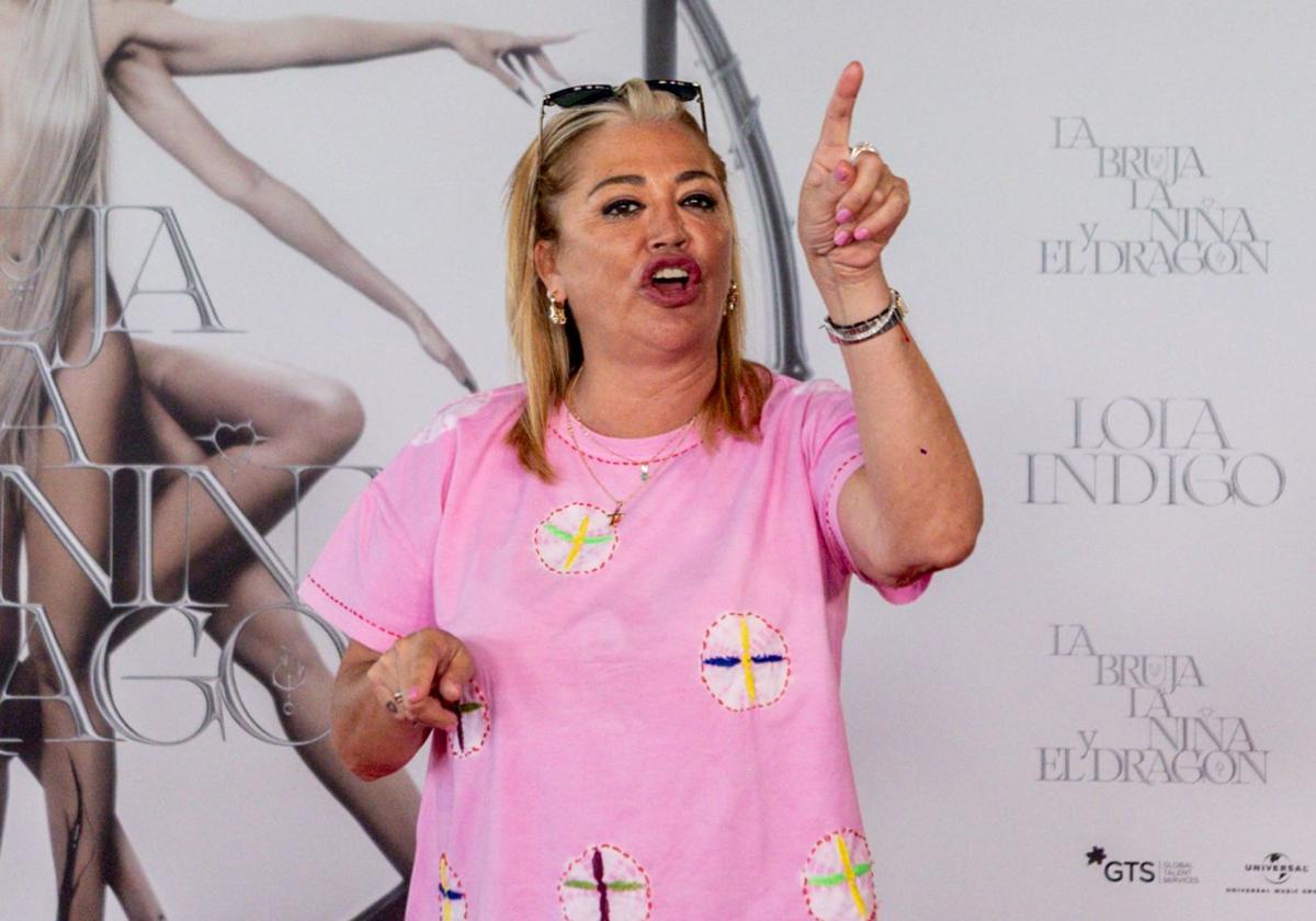 Belén Esteban se enfrenta al equipo de 'Socialité' por cómo la han tratado en un photocall: «¿He matado a alguien?»